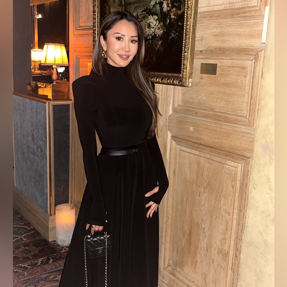 About Jackie: TikTok: @jacquelineklove - Picture 3 of 10